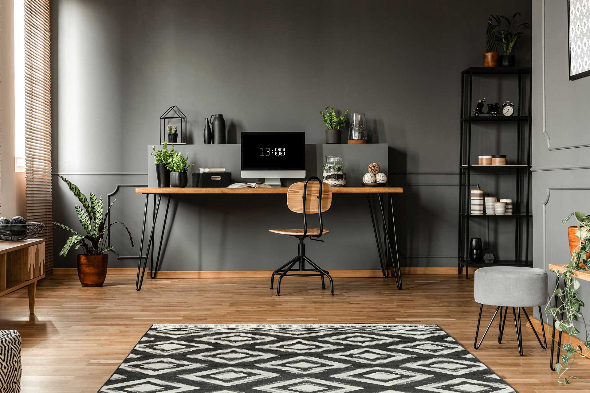 spacious-grey-living-room-interior-2XERHJN